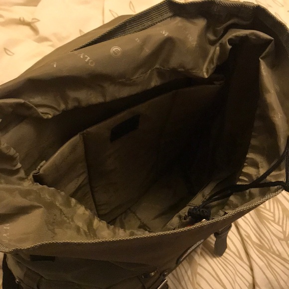 Olive Green Olympia Backpack 22L Capacity (NEW) - Picture 9 of 16